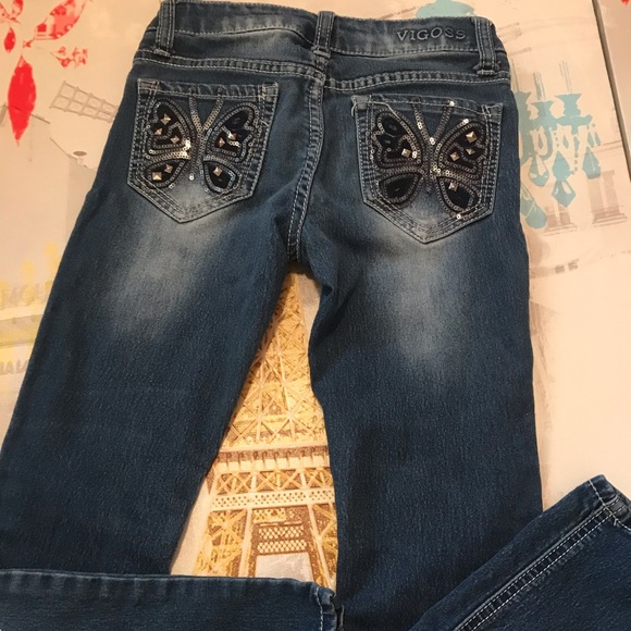 Little Girls Faded Jeans - Picture 3 of 7